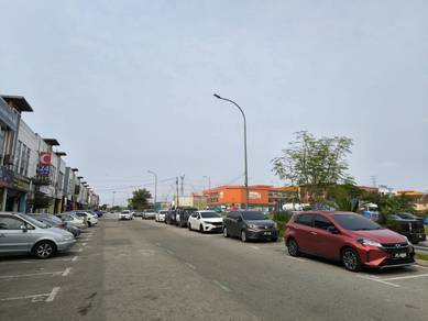Shop lot For Rent in Setia Tropika,JHR
