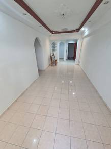 Apartment For Sale in Vista Seri Putra Apartments