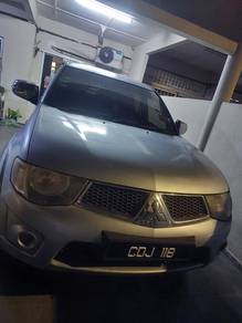 Mitsubishi Triton VGT GL in Kuantan, PHG
