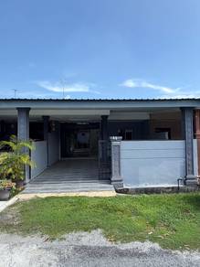 1-storey Terraced House For Sale in Lunas,KDH