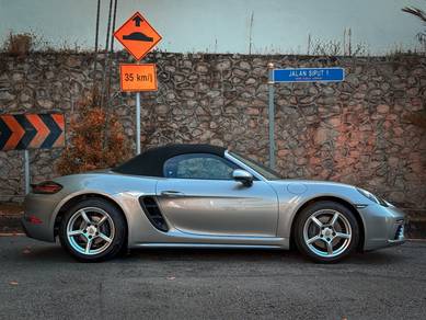 Porsche Boxster 718 in Bangsar, KUL