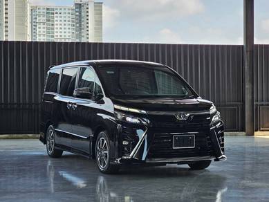 Toyota Voxy ZS KIRAMEKI III in Johor Bahru, JHR