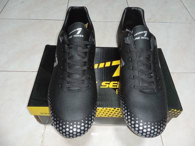 ITEM BARU_Kasut Bola Soccer Shoes LINE7 44eur