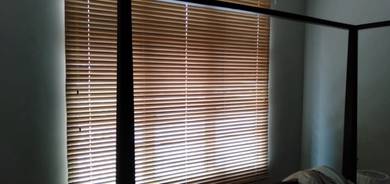 PASANG VENETIAN BLIND  langsir kayu solid venetian