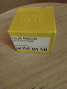 Some By Mi Yuja Niacin Anti Blemish Cream 60g