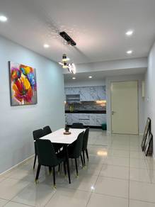 Condominium For Rent in Novus Condominium