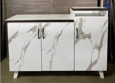 Kitchen / Cabinet 3x4 FT