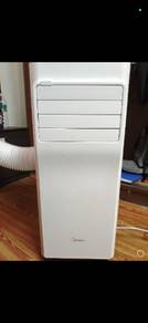 Portable Aircond Midea 0.75