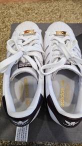 Adidas Superstar 