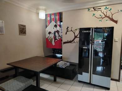 Apartment For Sale in Rainfield Court Apartment