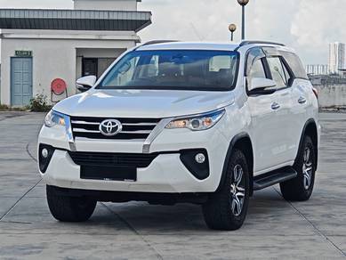 Toyota Fortuner VRZ in Puchong, SGR