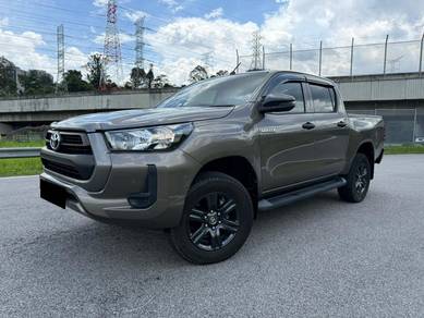 Toyota Hilux E in Seri Kembangan, SGR