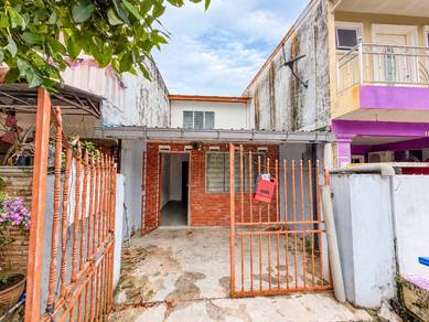 Terraced House For Sale in Shah Alam,SGR