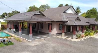 Room in Jasin, MLK