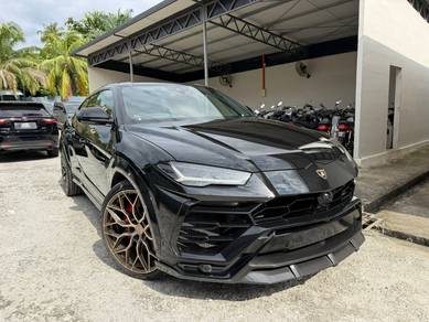 Lamborghini Urus  in Old Klang Road, KUL