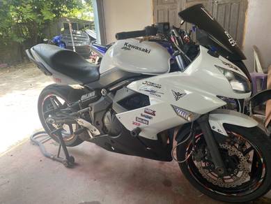 Kawasaki ER-6f