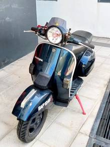 Vespa Super 150