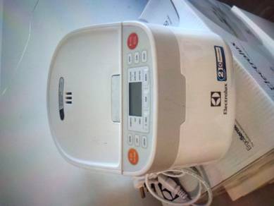 Electrolux Rice Cooker ERC6503w 1.2L