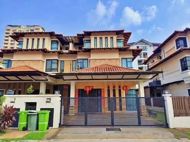 Semi-Detached House For Auction in OUG,KUL