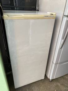 SHARP 160L 1 door Refrigerator 6au1n5K - terpakai
