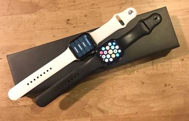 Series 5 44mm NikeEdition Apple Watch TradeInReady