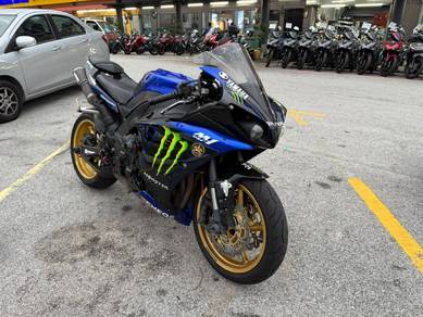 Yamaha YZF-R1
