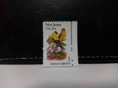1982 USA Stamp Bird & Flower