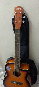 Original Caravan Acoustic Guitar 