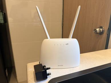 TENDA 4G Wifi Router -Sim Card