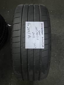 Used Bridgestone Potenza S001 225/40/18 2022 1pc