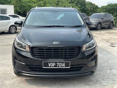 Kia Grand Carnival LX CRDi in Salak Selatan, KUL