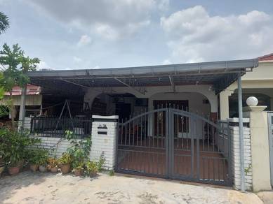 1-storey Terraced House For Sale in Kelana Jaya,SGR