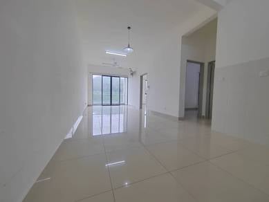 Condominium For Rent in Legendview