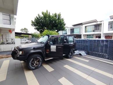 Isuzu Trooper V6 in Johor Bahru, JHR