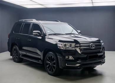 Toyota Land Cruiser 46 AXG V8 in Cheras, KUL