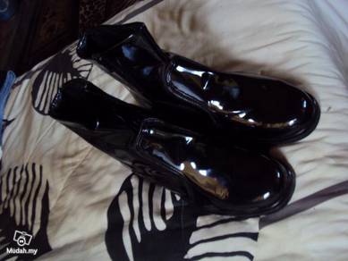 Johnson Boots Shinny