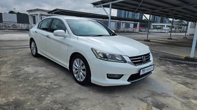 Honda Accord VTi-L in Seri Kembangan, SGR
