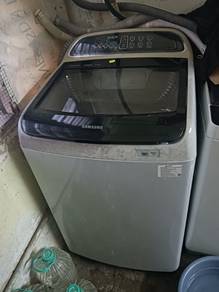 mesin basuh 9kg Samsung elok lagi 