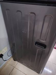 Mesin Basuh Hisense 10.5Kg