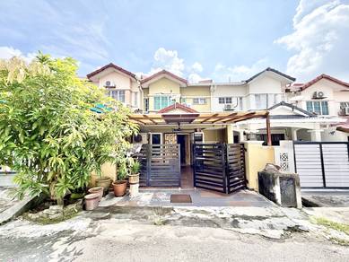 2-storey Terraced House For Sale in Seri Kembangan,SGR