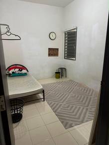 Room in Kulim, KDH