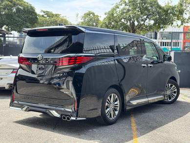Toyota Alphard HYBRID Z in Subang Jaya, SGR