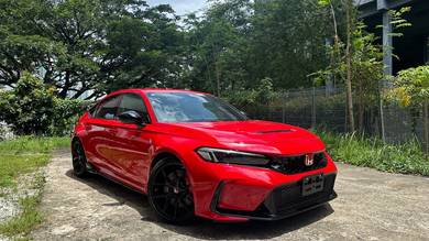 Honda Civic Type R TYPE R in Desa Petaling, KUL