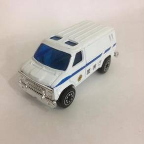 CFE91 Welly DIECAST 1:64 91112 GMC Vandura van lik