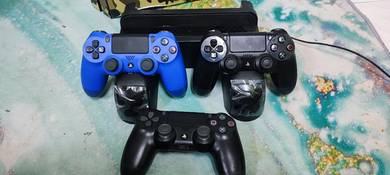 PS4 untuk dijual