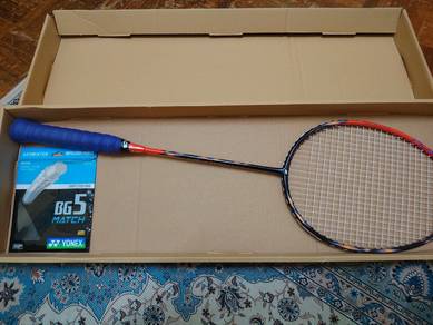 (Boleh nego) Yonex Astrox 77 Play Original