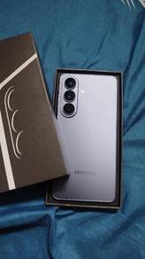 Samsung S26