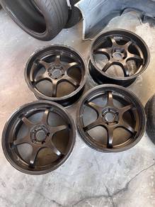 Rim 18 Advan RGD