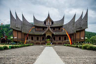 3D2N Padang - Bukittinggi Tour Package