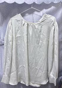Blouse Polkadot